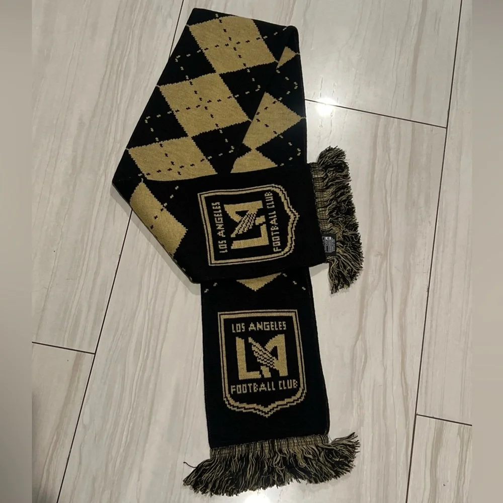 RUFFNECK LAFC Los Angeles Football Fan Club Fanatics Black Gold Supporter Scarf